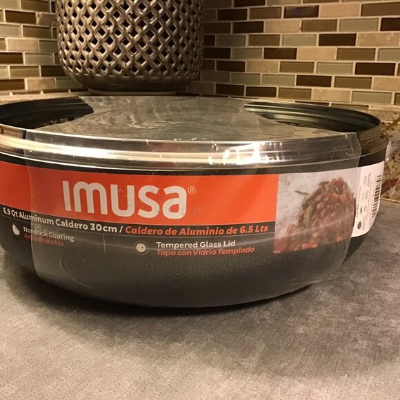 NEW Imusa 6.9 Quart Aluminum Nonstick Charcoal Caldero (Dutch Oven) with Glass L